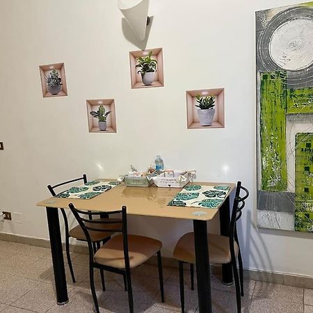 La Tana Moderna Apartment Piacenza Luaran gambar